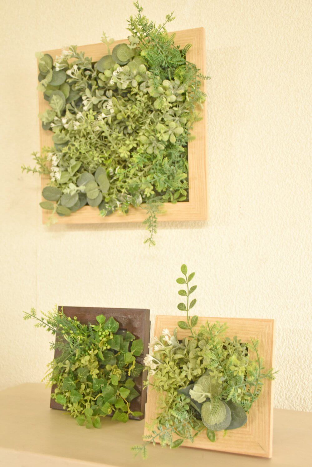 観葉植物 造花 ミニ インテリア 消臭 CT触媒 フェイクグリーン 人工 アーティフィシャルグリーン 植物 壁掛け 額 グリーンウォール