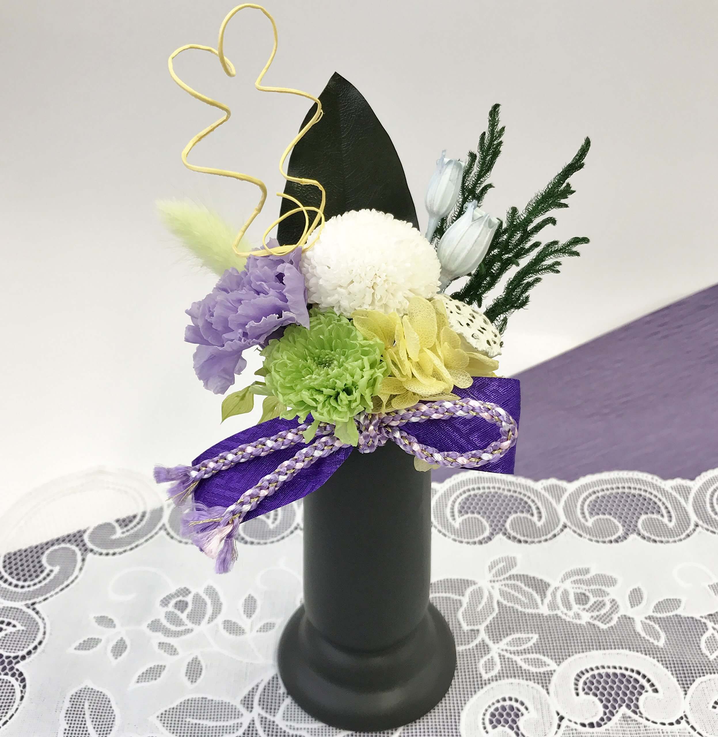 91bZaN4YZSL 萌木 お供え花 プリザ-ブドフラワー 仏花 お彼岸 仏壇 四十九日 法事 お盆 一周忌 月命日 お悔やみ お供え